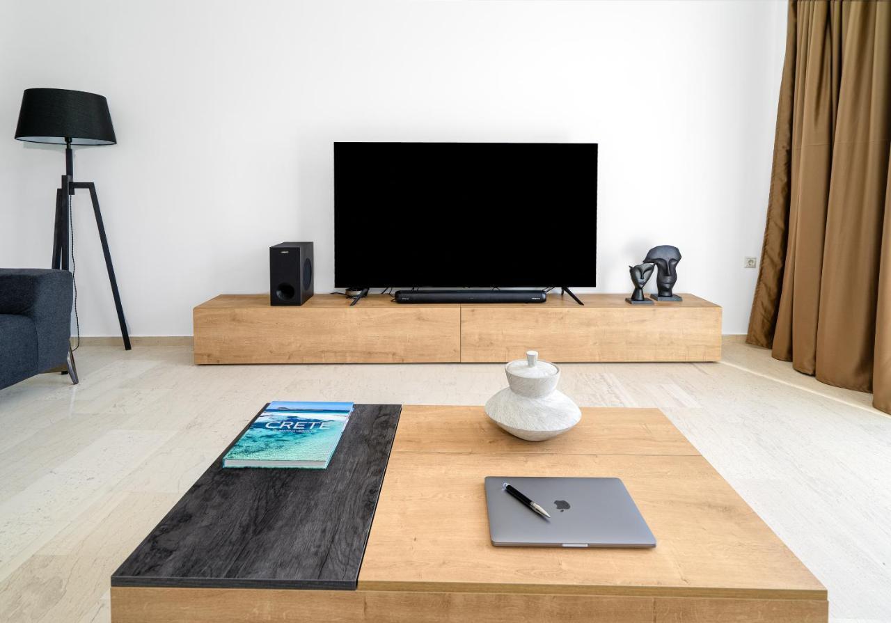Luxury Suite In Downtown Ираклио Екстериор снимка